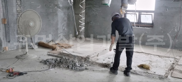 1백석역사박물관 철거공사.jpg